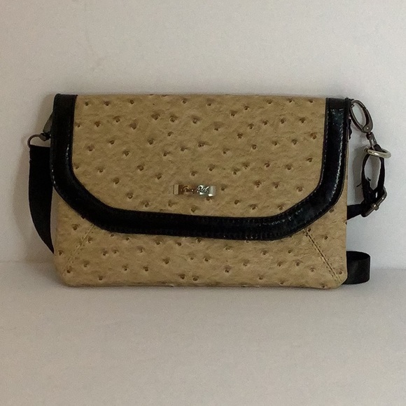 Grace Adele Handbags - Grace Adele Crossbody Bag with strap